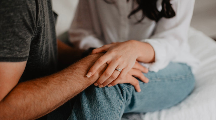 Come la vendita di abbigliamento usato ha aiutato la mia guarigione dall'abuso narcisistico