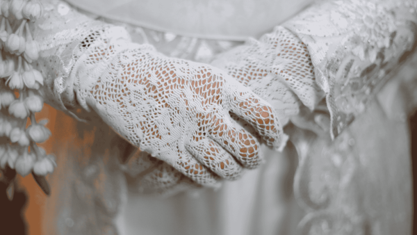 Glove Fetish Explained: Why Fetish Gloves Are So Alluring