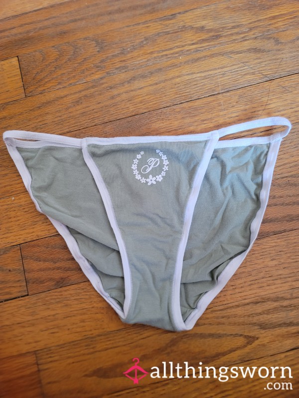 [030] String Bikini-Style Panties