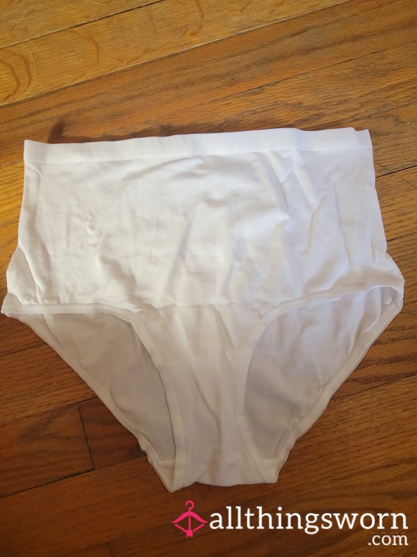[037] Pure & Innocent White Panties