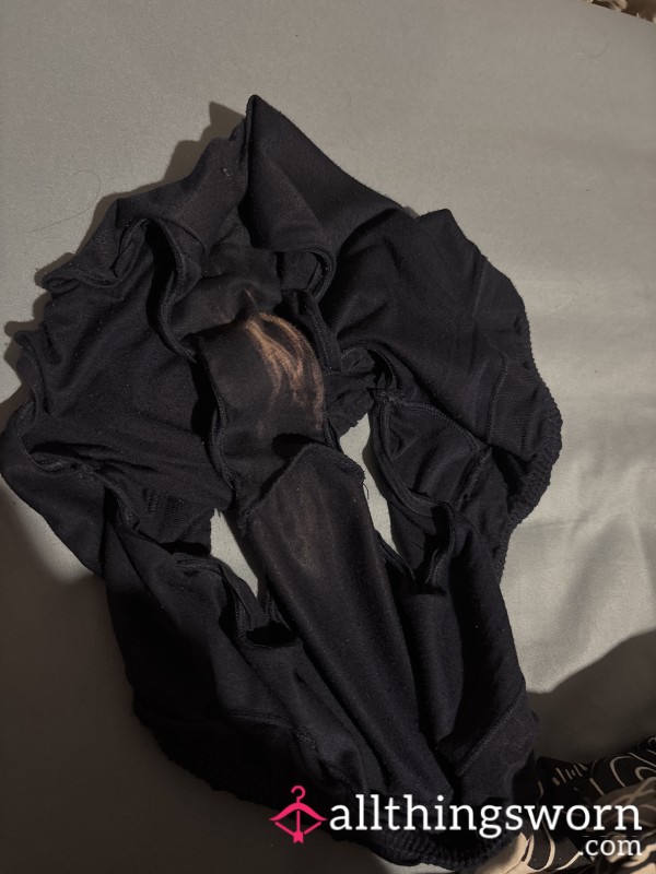 1 Day Wear Panties (discharge Stain)