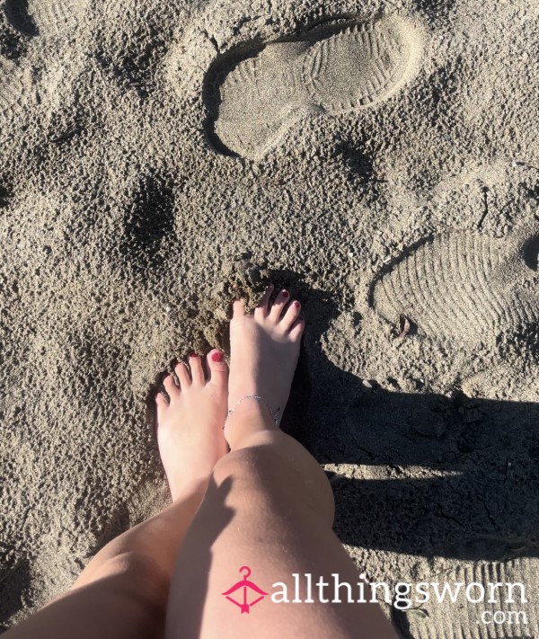 1 Min Video - Walking Barefoot Through Sand