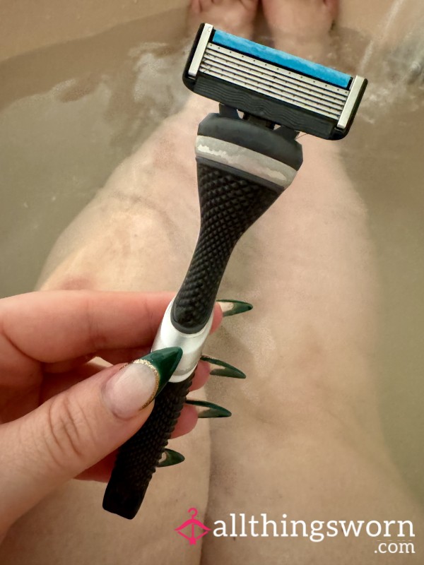 1 Month Supply Of Used DSC 6 Blade Razor Cartidges