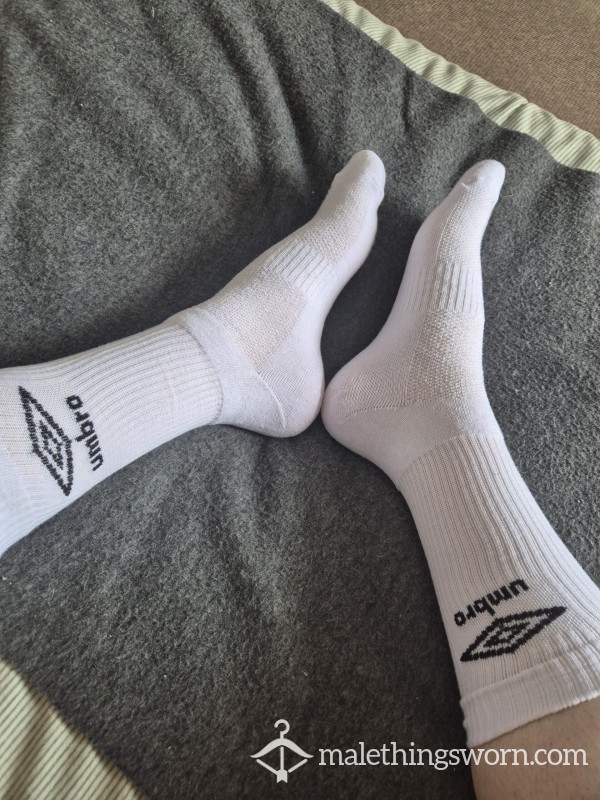 1 Pair Brand New Umbro White Socks