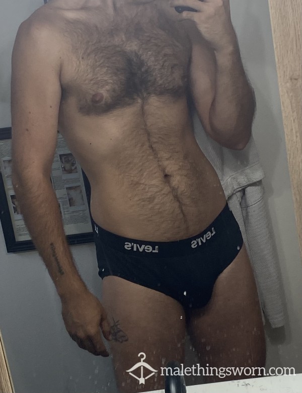 6’3 200lbs Man 1 Week Worn Briefs