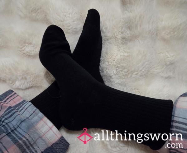 $10 Black Cotton Crew Socks