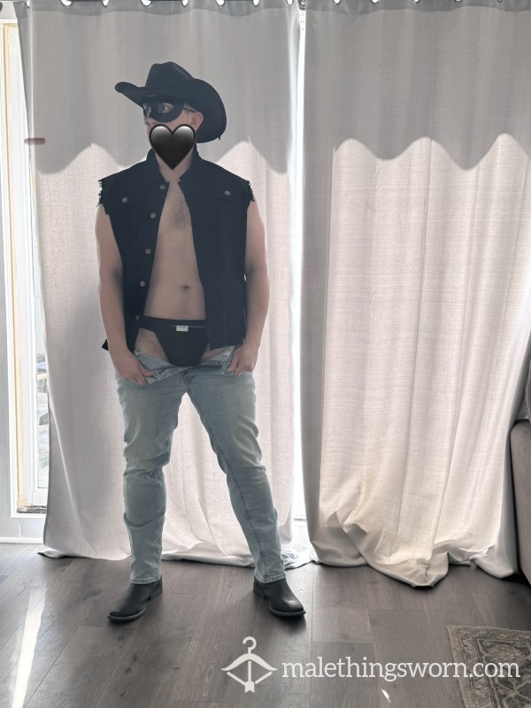 10 Cowboy Gear Pics