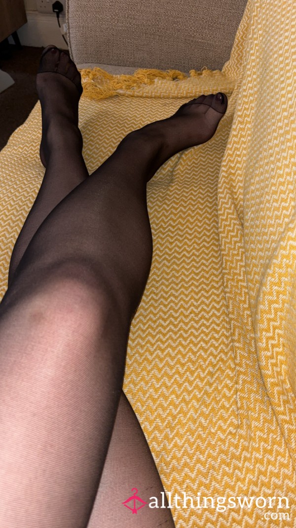 10 Denier Black Nylon Tights With Reinforced Toes🦶🏼
