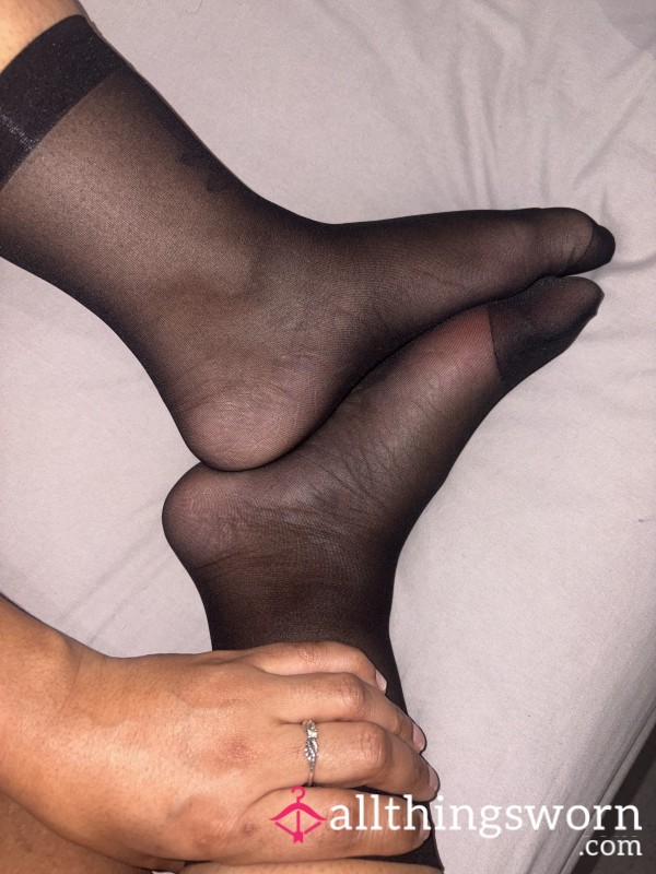 10 Denier Socks