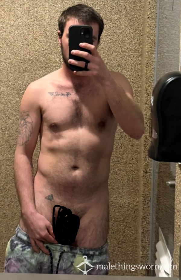 10 D*ck Pics