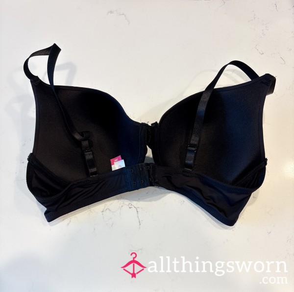 $10 Used And Old Black Underwire 38C Bra With Clasps And Straps!