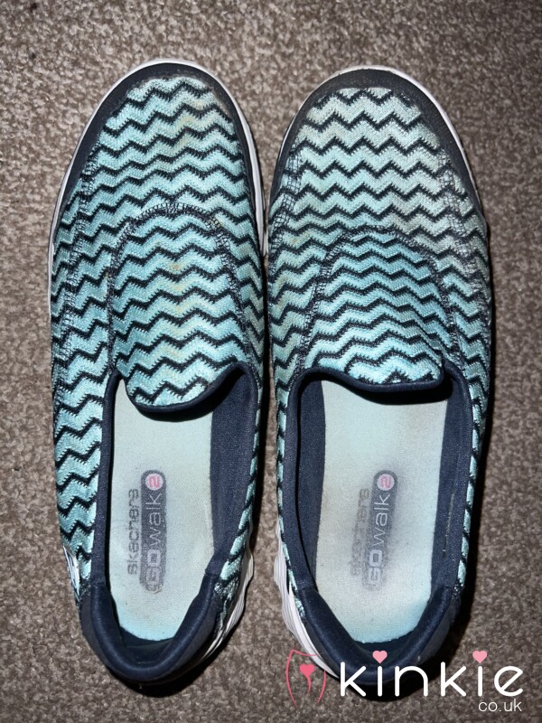 £10 Used Shoe Sale! All Must Go! FEET FETISH PEOPLE, WHERE YOU AT? LOTS OF DIFFERENT SHOES AVAILABLE FOR SALE!