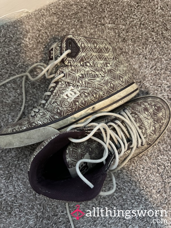 10 Yr Old High Top DCs