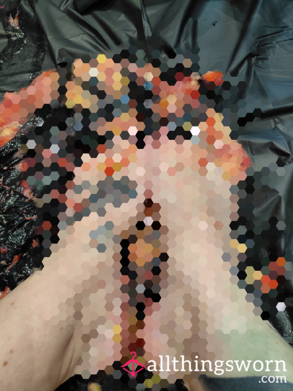 8 Pictures 🍓🍌 Squished And Mashed By My Own Fair Feet
