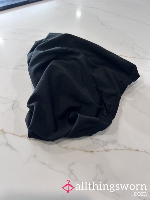 12 Hour Salon Wear…. Black Panties