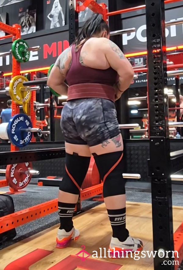 (1.20) - Watch Me Front Squat 👅🍑