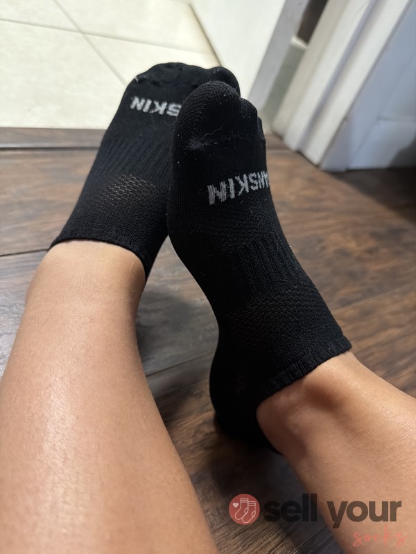 🧦 13-Hour Workday Socks 🧦