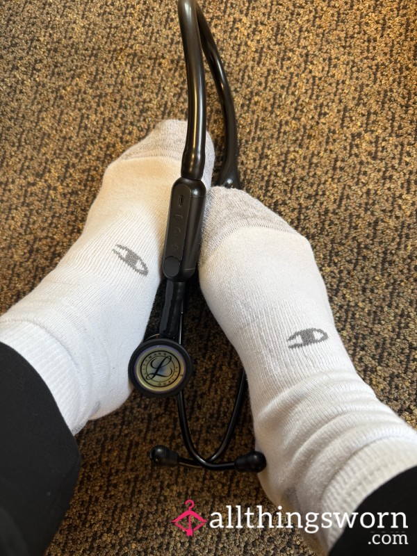 16 Hours At The Hosp*tal In My Husband's Socks