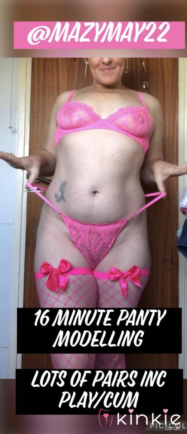 16 Minute Panty Modelling Ending With Play £15