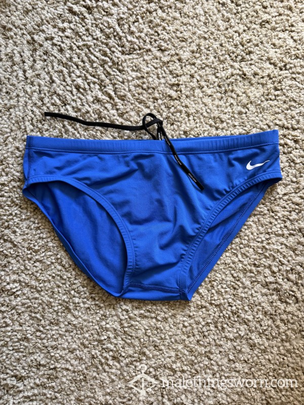 19yo Swimmer's Nike Practice Briefs-soaked, Stiff, & Leaking 💦