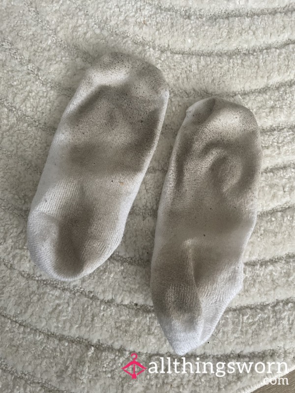 1day Worn No Shoes