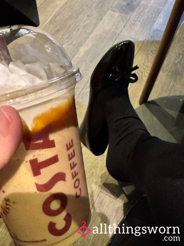 1min Dollie Shoe Dangle In A Coffee Shop