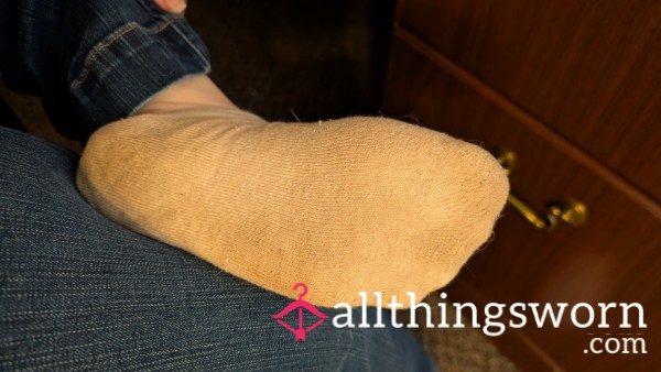 4 Day Gym-Worn Cream Ankle Socks