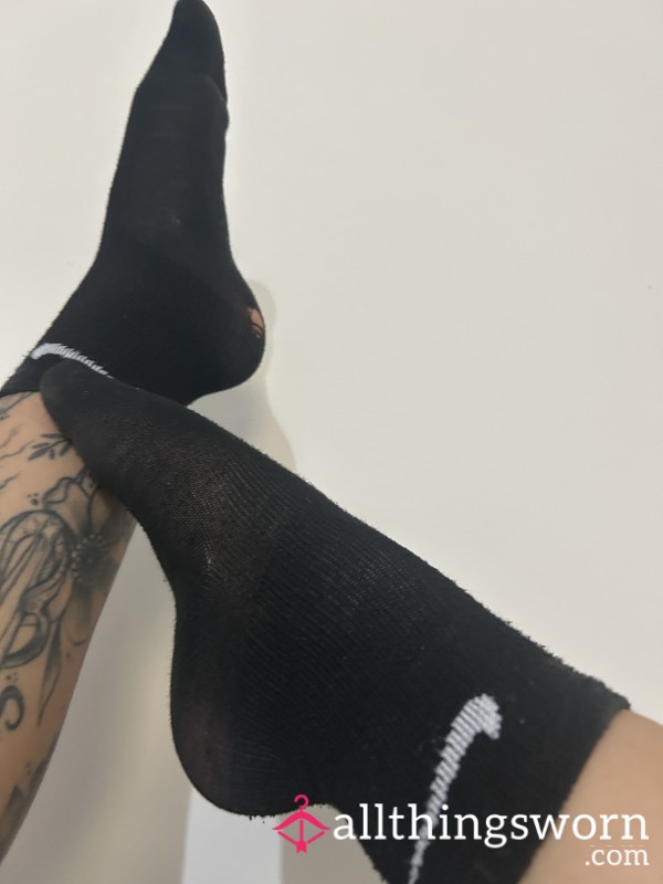 2 Day Wear Black Nike Socks 🤢