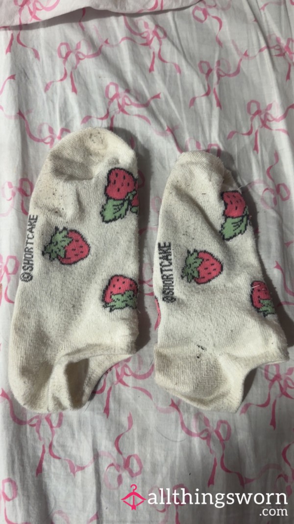 2 Day Worn Ankles Socks 👀 Removed This Morning
