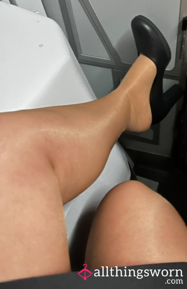 2 Day Worn In-flight Glossy Nylons✨🦶🏼✈️