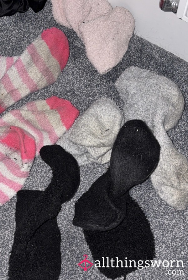 2 Day Worn! Fluffy Socks ? 🩷