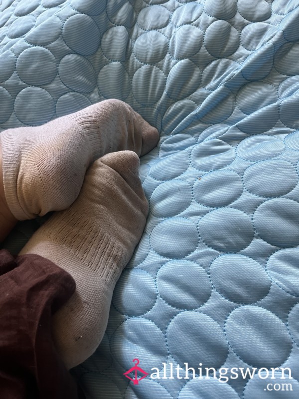 2 Day Worn White Sweaty Dirty Ankle Socks