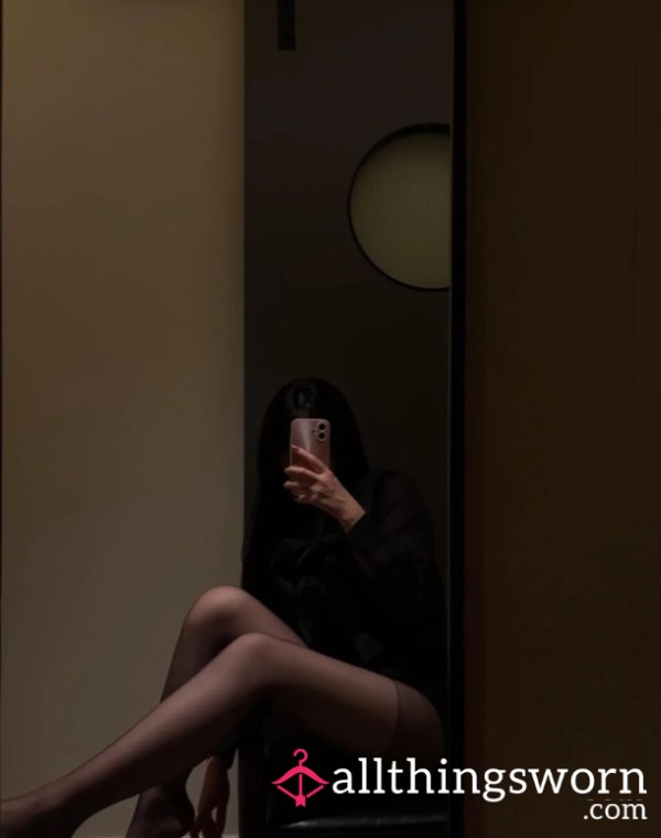 2 Days Worn Pantyhose | Straightforward Listing
