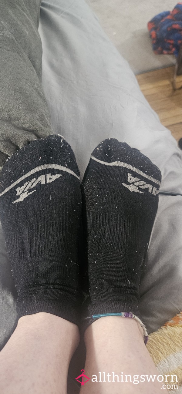 2 Hours Of Cardio In These Linty Socks