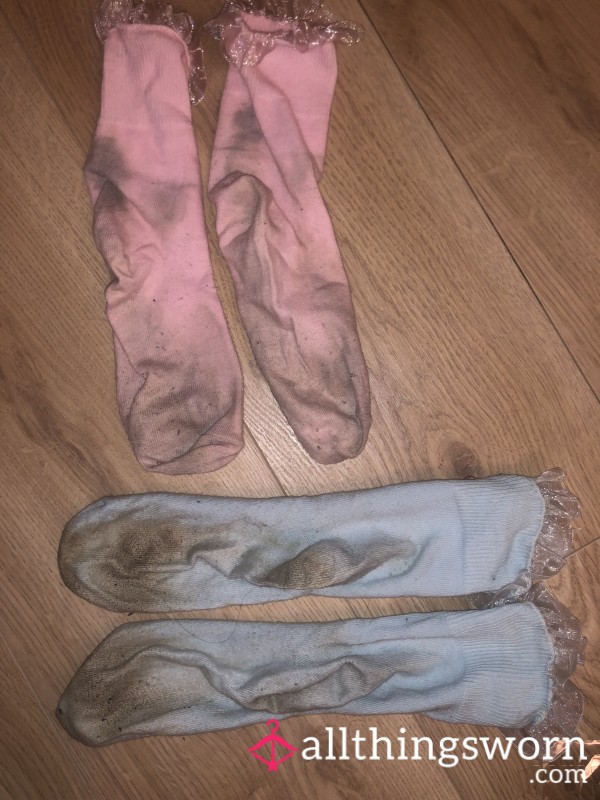 2 PAIRS OF FRILLY SOCKS, BOTH SMELLY & WORN 💋