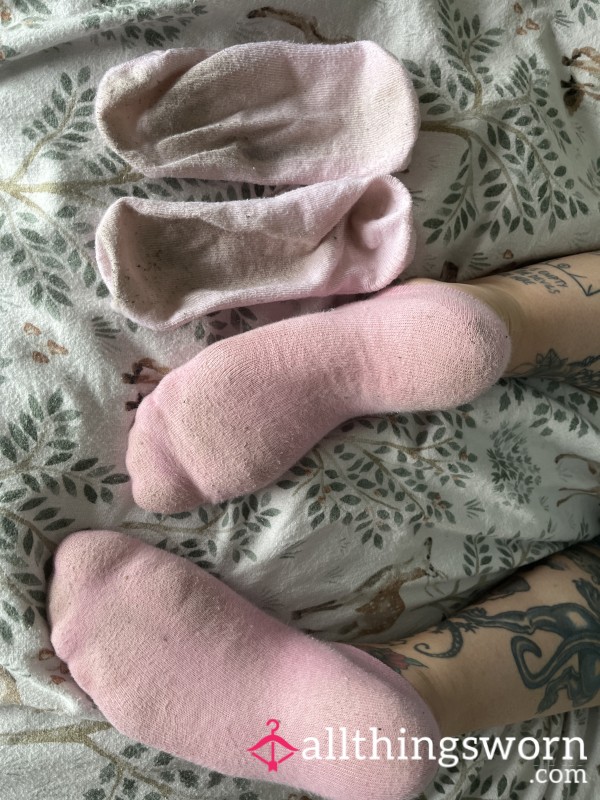 2 Pairs Of Pink Ankle Socks