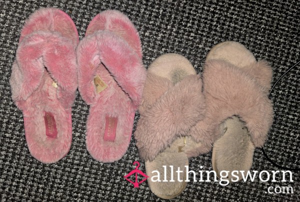 2 Pairs Old Worn Slippers *FREE  72H SOCKS INCLUDED*