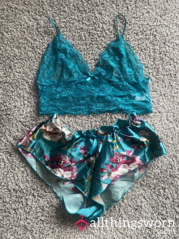 2 Piece Set