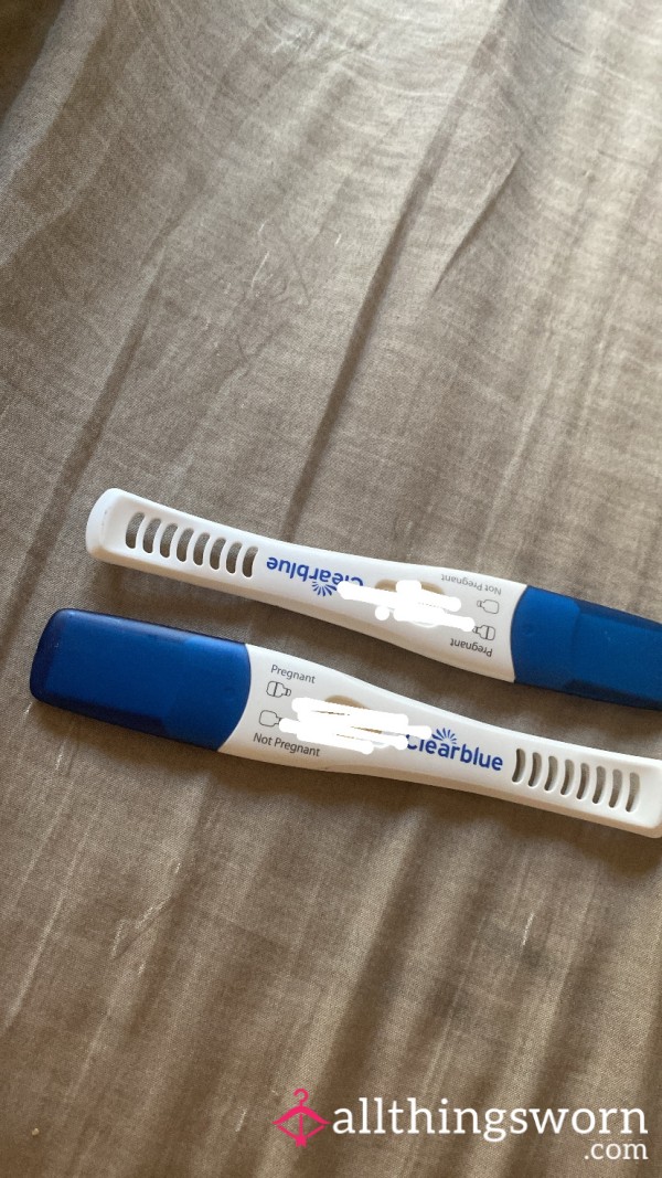 2 Pregnancy Tests