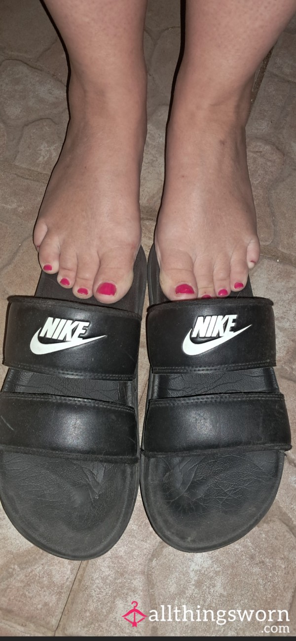 2 Strap, Black Nike Slides, Old Every Day Wear, Come With Weeks Wear