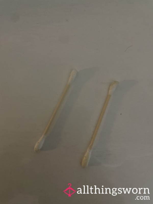 2 Used Cotton Buds After My Shower This Evening 💋💋