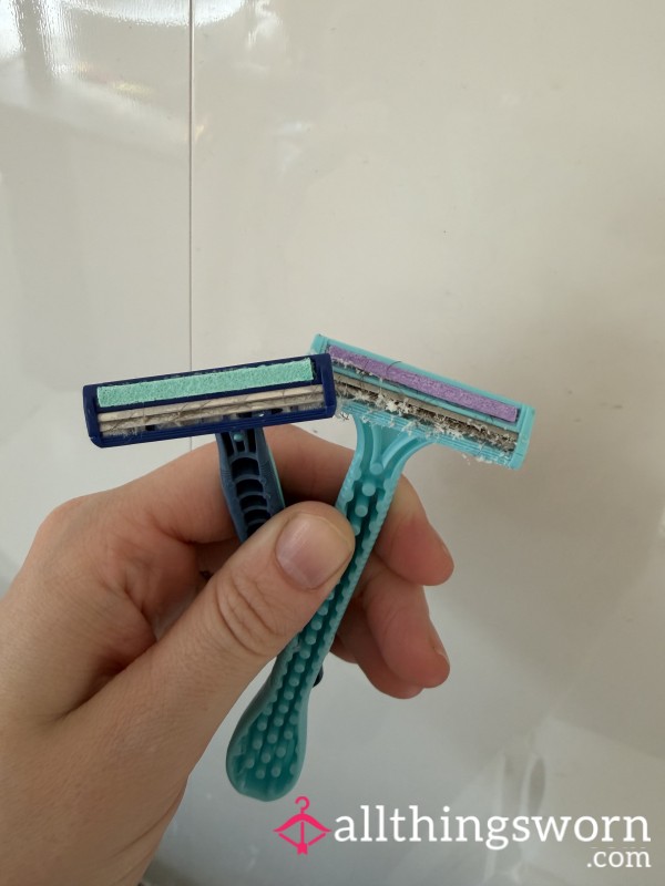 2 Used Razors