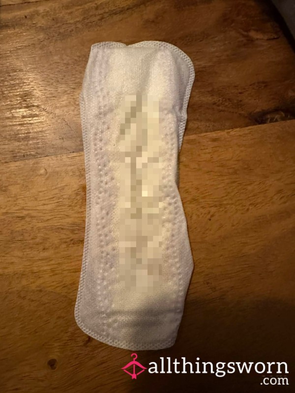 👵🏼 2 Used Smelly Juicy Tena Pads 👵🏼