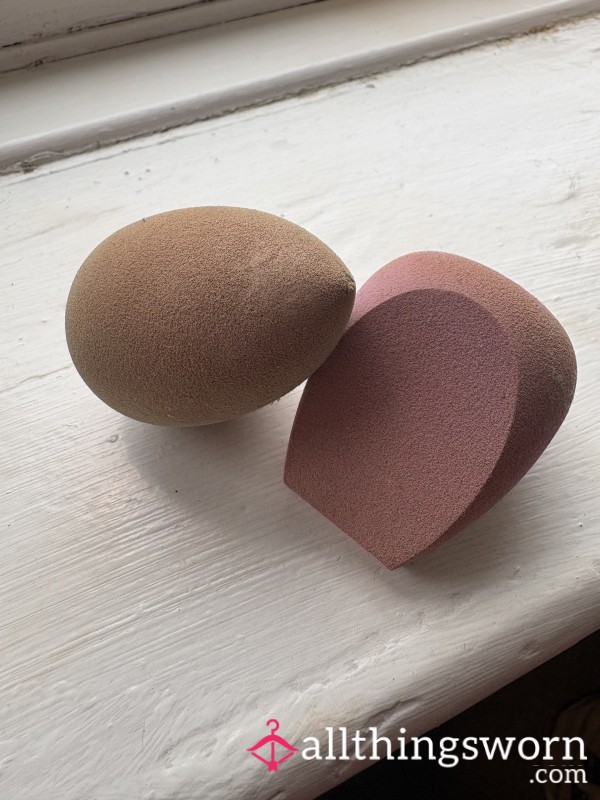 2 Very Well Used Makeup Sponges 💋