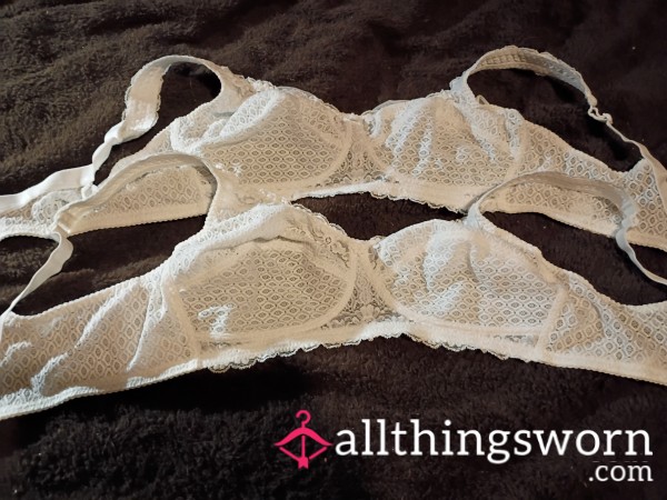 2 White Old Style Bras