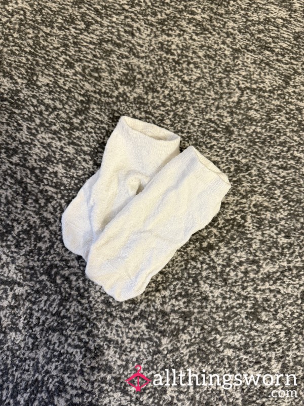 24 Hour Wear, White Trainer Socks