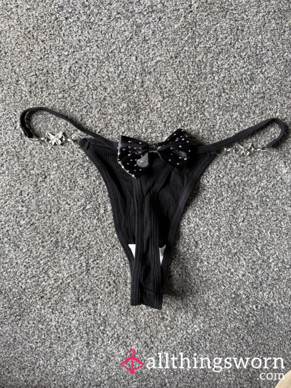 🖤 24 Hour Worn Black Bow Thong 🖤