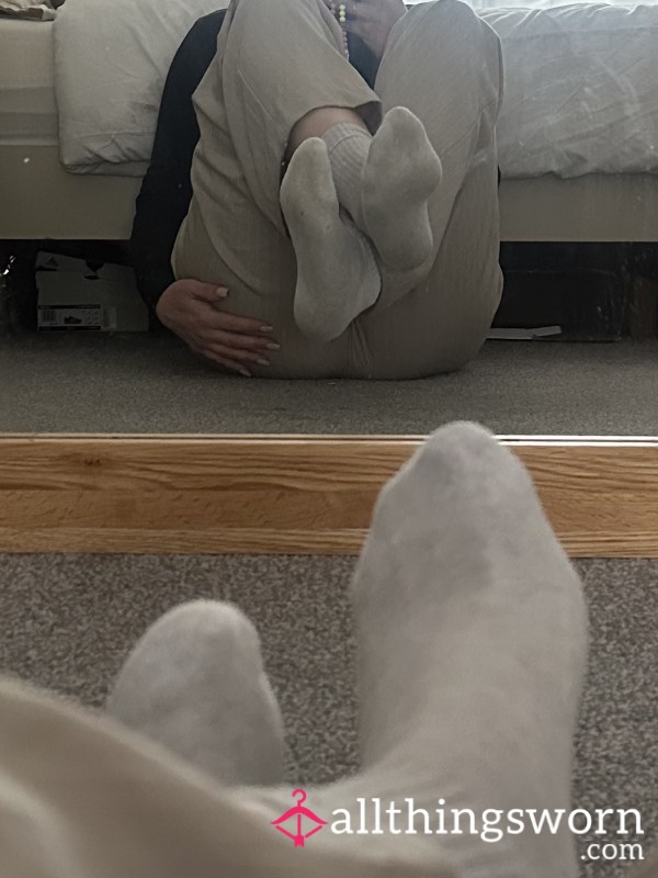 24 Hour Worn Grey Socks