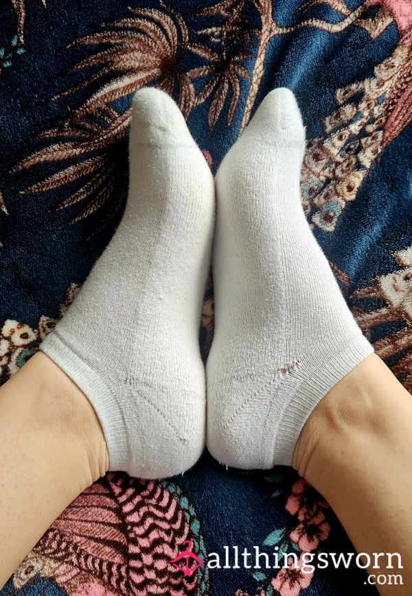 24 Hour, Worn Socks, Smelly For The Foot Connoisseurs, Be The First To Pick Them 😉