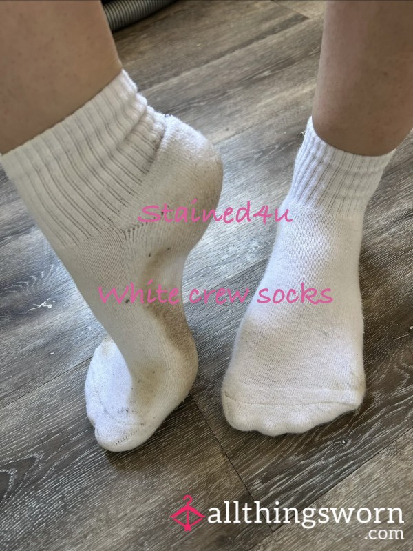 24 Hr White Crew Socks